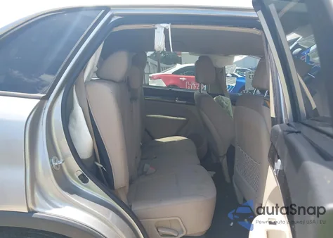 2015 Kia Sorento Lx из США, поврежденный, VIN 5XYKT4A67FG600382